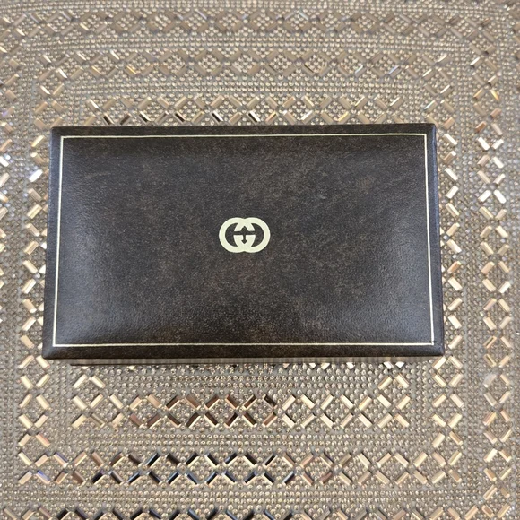 Gucci Gold Watch with Colorful Bezels - MARKED DOWN - Picture 6 of 12